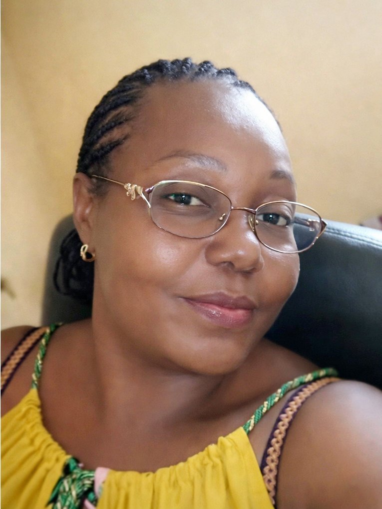 Nicole MBELLA — Responsable des Traitements du Cacao avant Exploitation